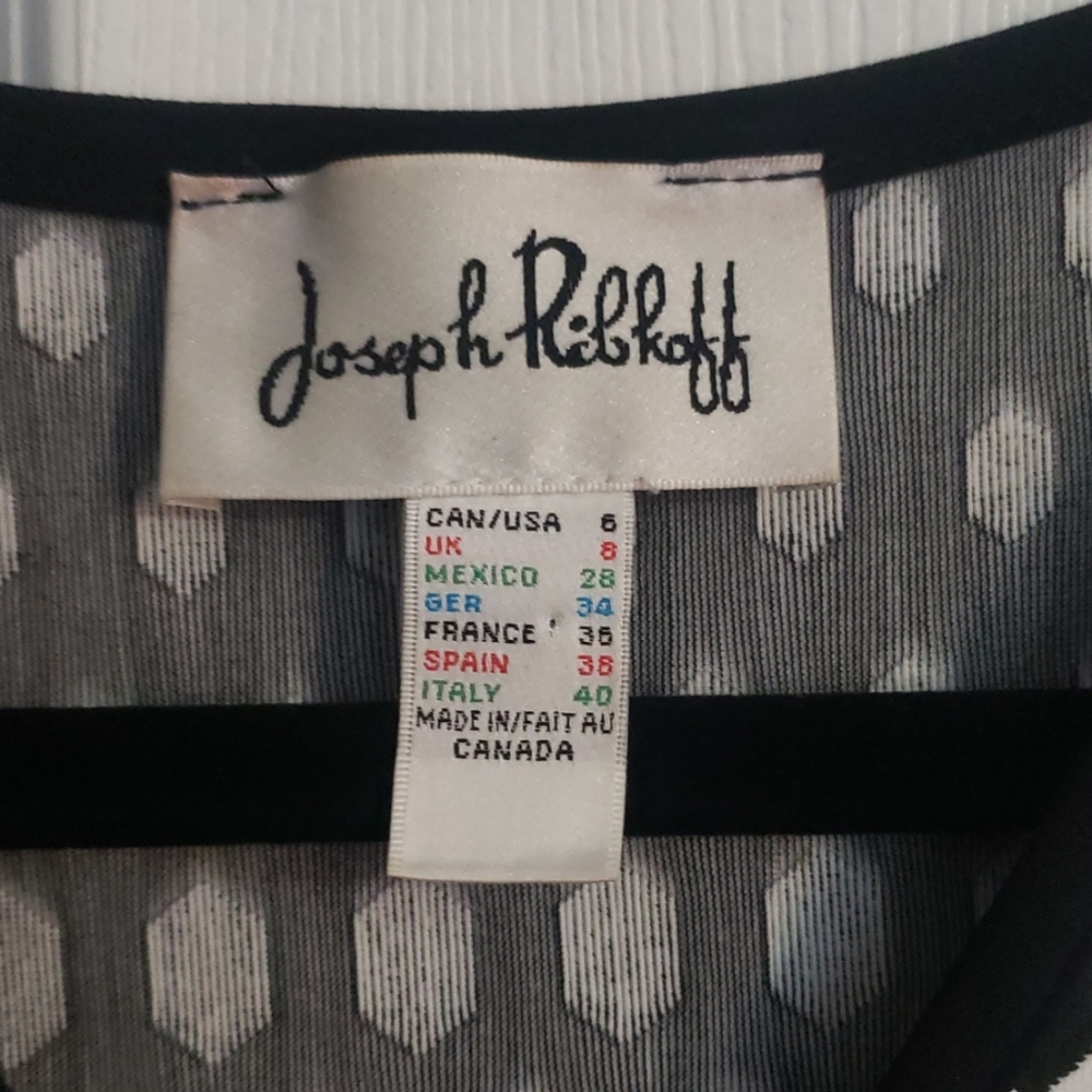 Get the look - Picture 2 of 4